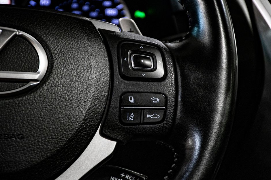 Lexus NX 300 AWD TOIT OUVRANT CUIR NAVIGATION MAGS 2018-35