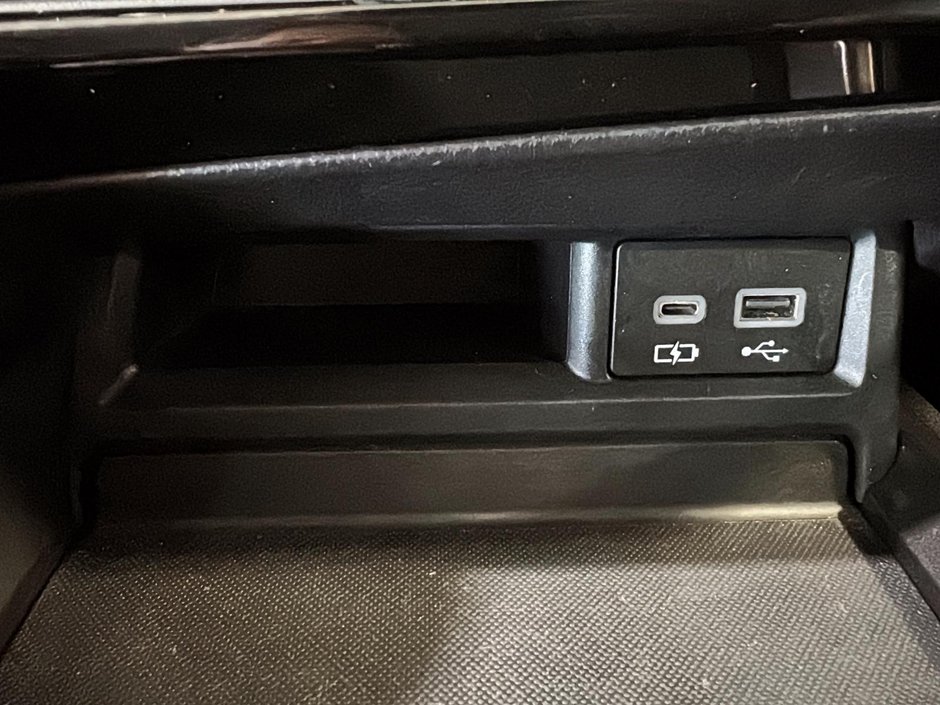 Lexus NX 250 CUIR SIEGES ELECTRIQUES GPS CAM 2022-27