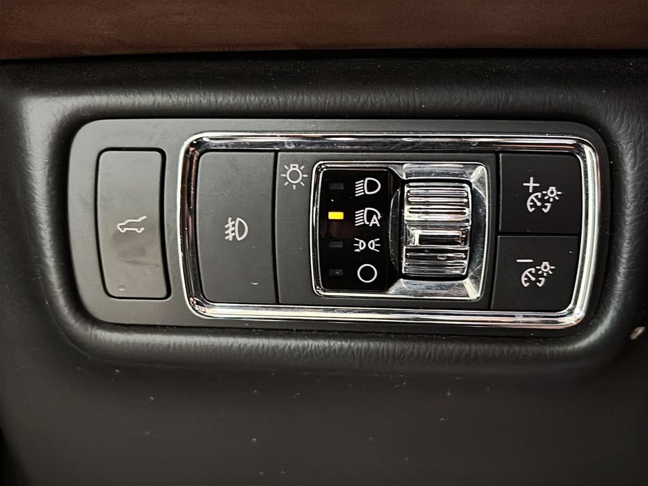 Lincoln Aviator RESERVE AWD CUIR CAM360 NAV TOIT PANO 2023-31