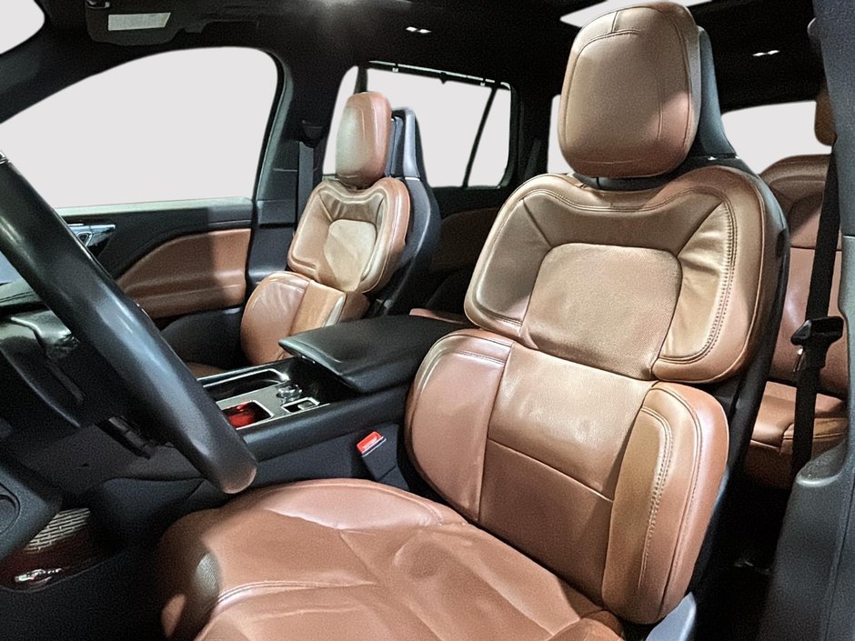 Lincoln Aviator RESERVE AWD CUIR CAM360 NAV TOIT PANO 2023-12