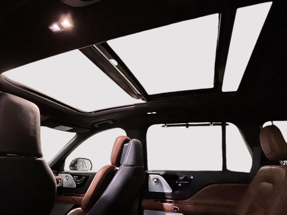 Lincoln Aviator RESERVE AWD CUIR CAM360 NAV TOIT PANO 2023-16