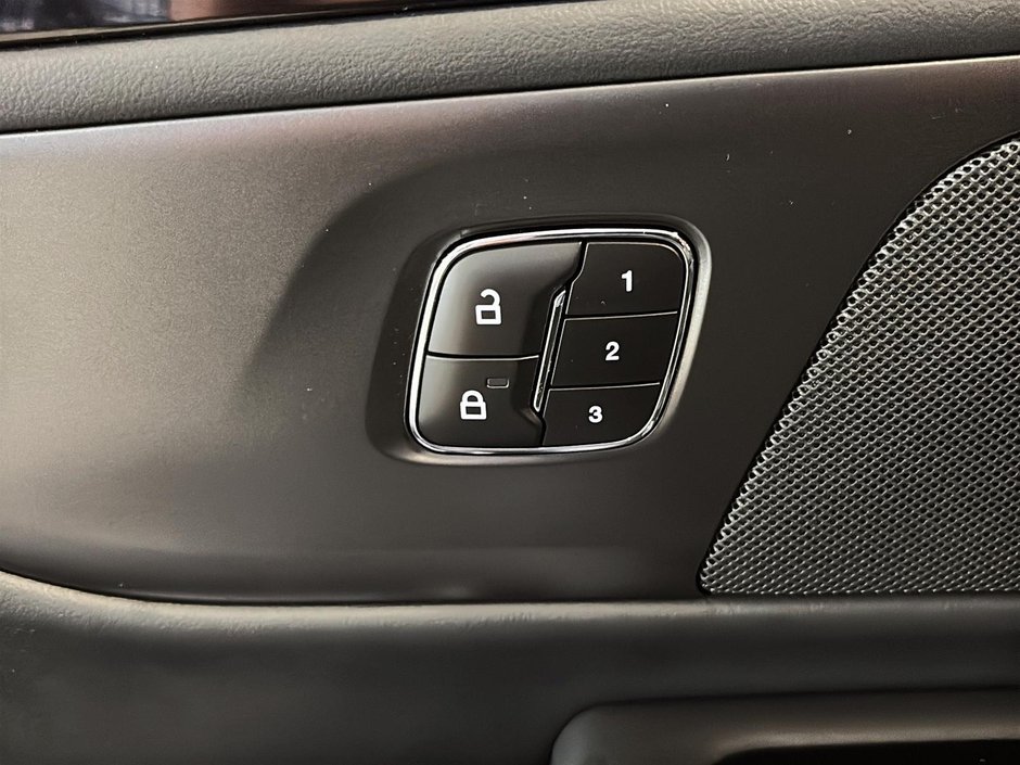 Lincoln Nautilus RESERVE AWD CUIR CAM360 NAV GARANTIE 2024-28