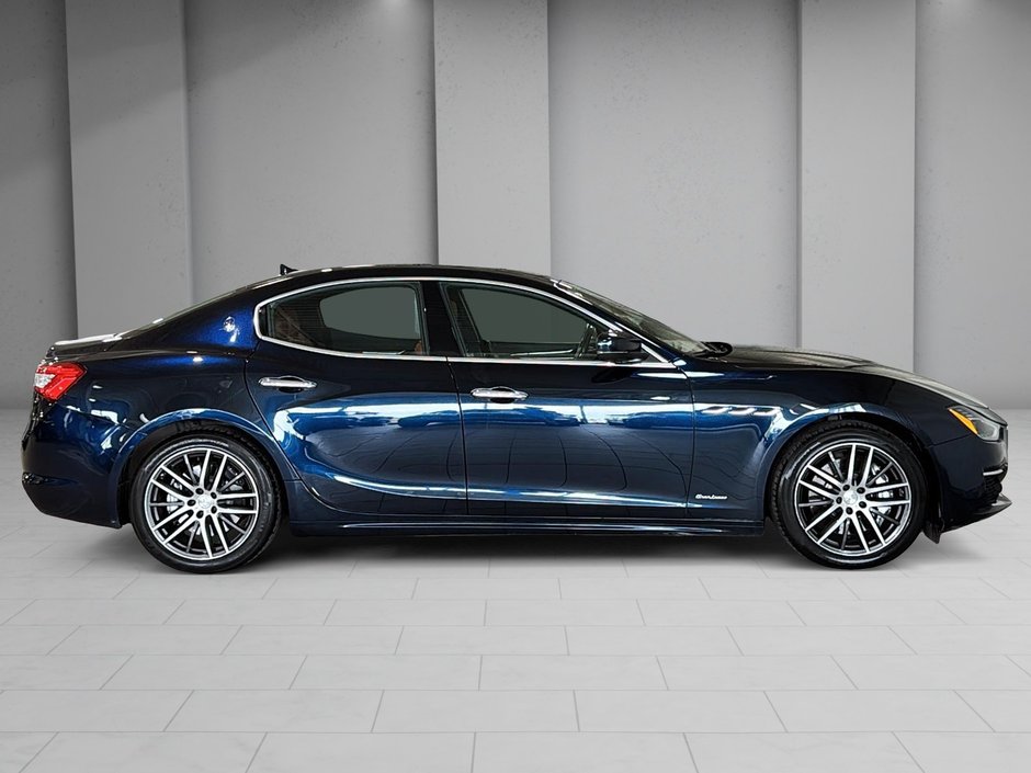 Maserati Ghibli S Q4 GRANLUSSO AWD CUIR GPS TOIT CAM360 2020-18