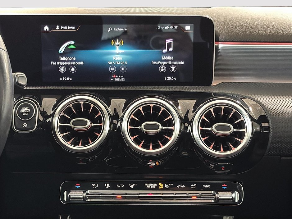 Mercedes-Benz A-Class A 220 4MATIC AMG TOIT PANO CARPLAY CUIR 2020-22