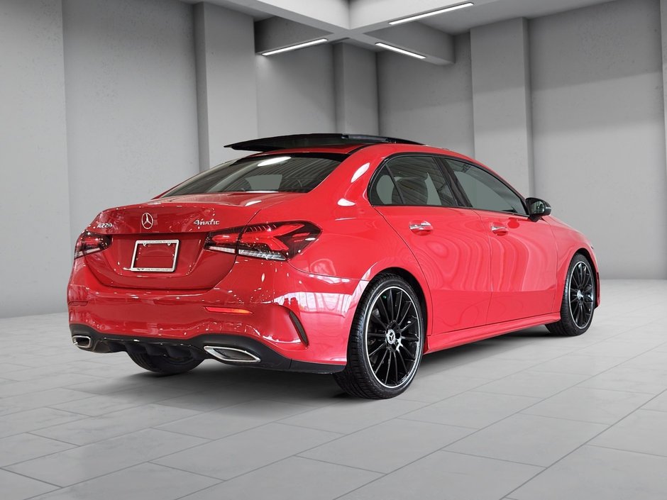 Mercedes-Benz A-Class A 220 4MATIC AMG TOIT PANO CARPLAY CUIR 2020-14