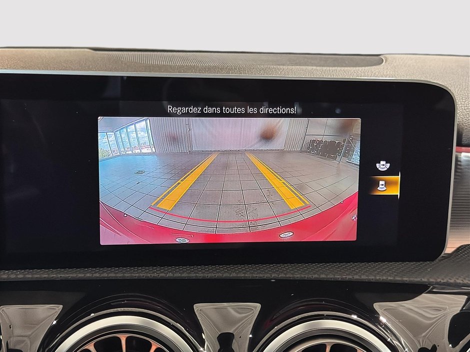Mercedes-Benz A-Class A 220 4MATIC AMG TOIT PANO CARPLAY CUIR 2020-28