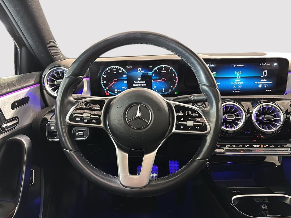 Mercedes-Benz A-Class A 220 4MATIC AMG Night Package, TOIT CUIR 2022-12