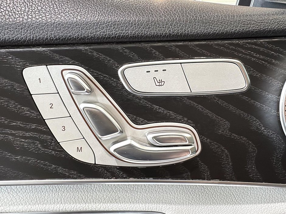 Mercedes-Benz C-Class C 300 AMG PACKAGE CUIR TOIT GPS SYSTEME SON 2018-22