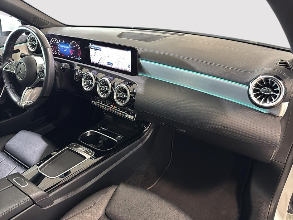 2026 Mercedes-Benz CLA 250 4MATIC PREMIUM PACK TOIT CUIR GPS CARPLAY-18