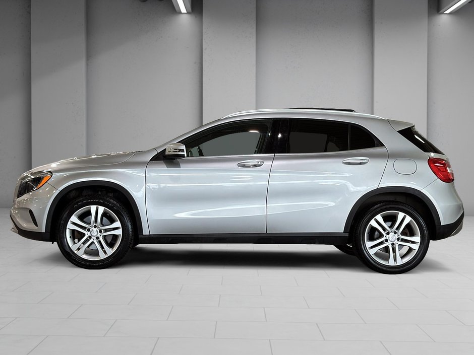 Mercedes-Benz GLA 250 4MATIC CARPLAY TOIT PANORAMIQUE CUIR 2017-7
