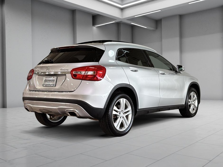 Mercedes-Benz GLA 250 4MATIC CARPLAY TOIT PANORAMIQUE CUIR 2017-15