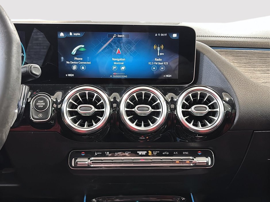 Mercedes-Benz GLA 35 AMG NIGHT TOIT CARPLAY GPS 2021-19