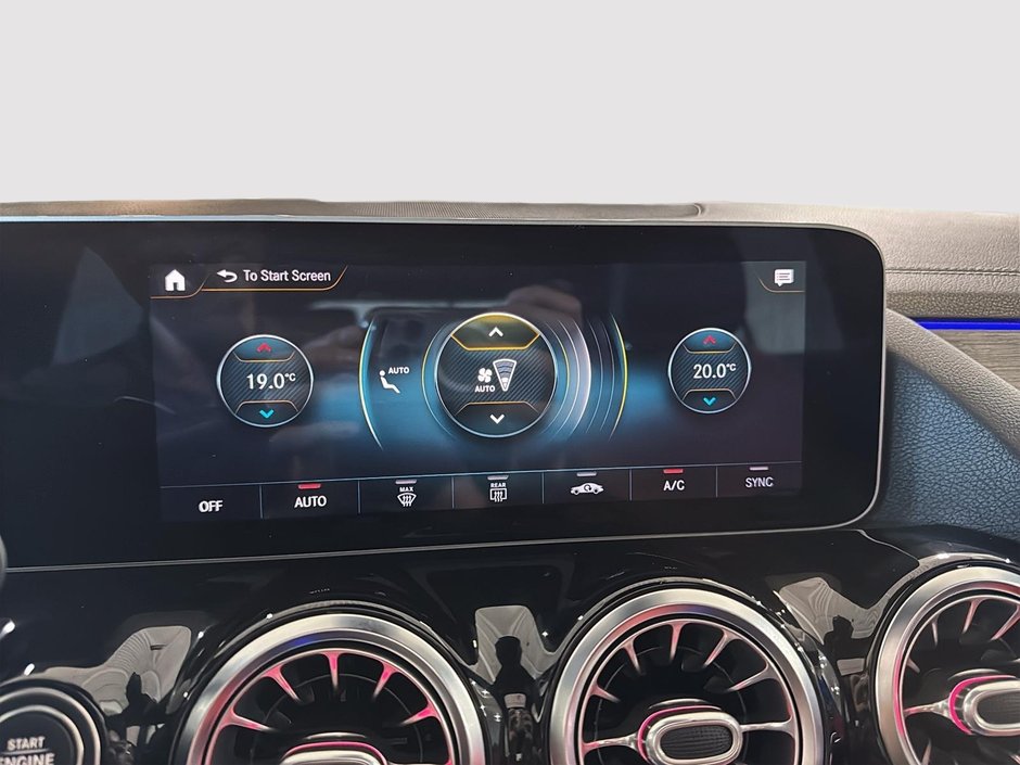 2021 Mercedes-Benz GLA AMG GLA 45 GPS CUIR CARPLAY TOIT PANO-31