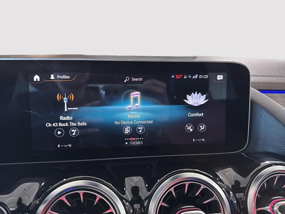 2021 Mercedes-Benz GLA AMG GLA 45 GPS CUIR CARPLAY TOIT PANO-28