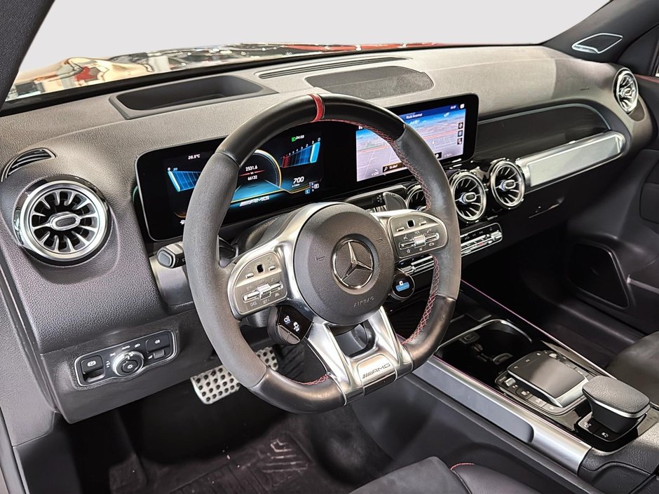 Mercedes-Benz GLB AMG GLB 35 AWD TOIT PANO CUIR SON BURMESTER 2021-3