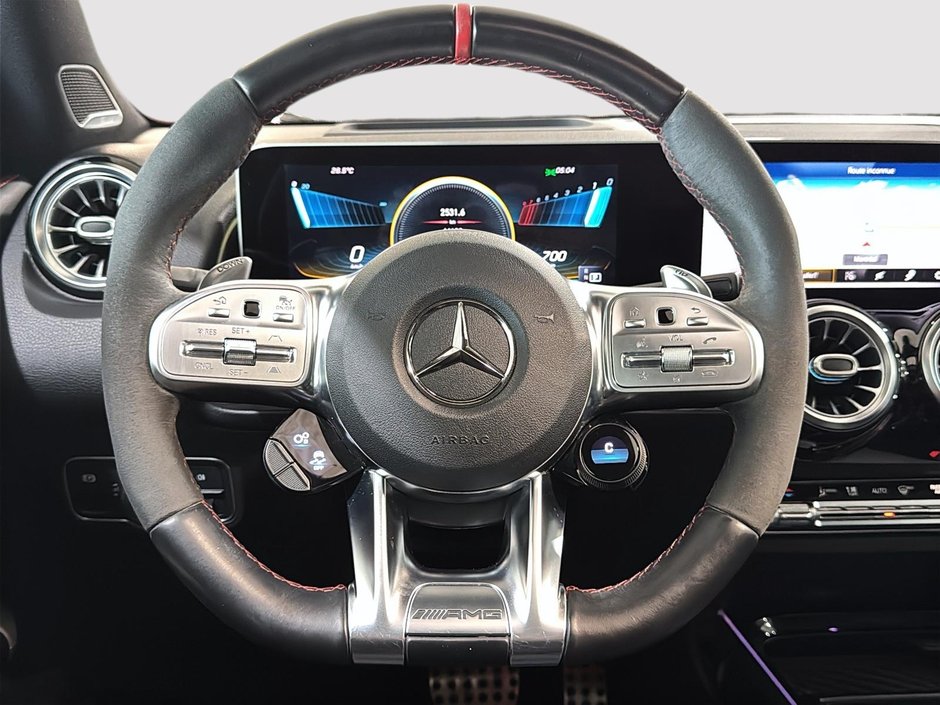 Mercedes-Benz GLB AMG GLB 35 AWD TOIT PANO CUIR SON BURMESTER 2021-32