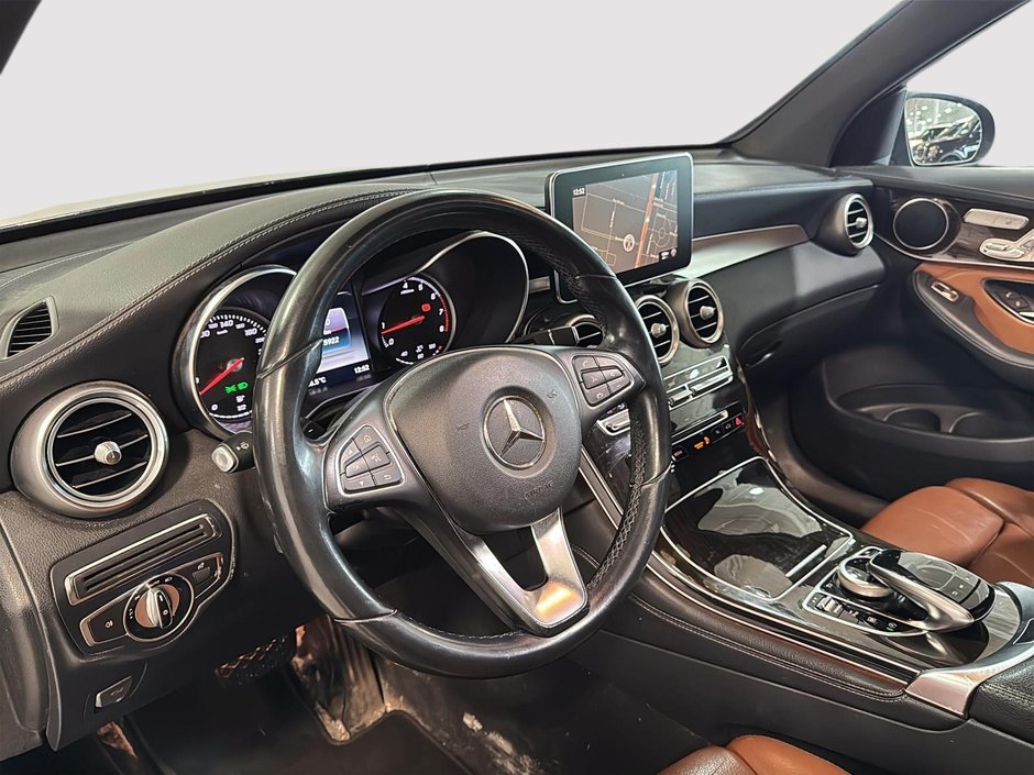 Mercedes-Benz GLC 300 4MATIC TOIT PANORAMIQUE CUIR GPS 1 PROPRIO 2017-3