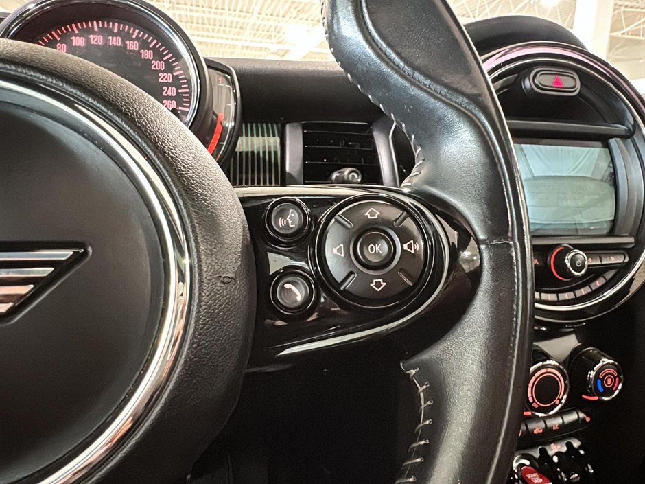 2019 MINI 3 Door COOPER 60 YEARS TOIT CUIR SIEGES CHAUFFANTS-30