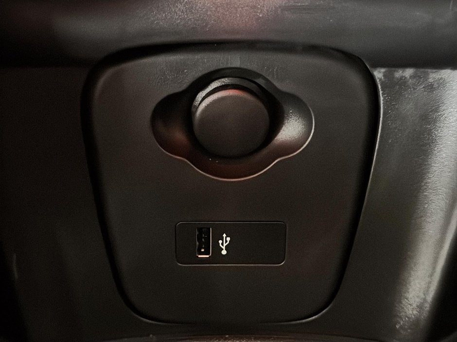 2019 MINI 3 Door COOPER 60 YEARS TOIT CUIR SIEGES CHAUFFANTS-33