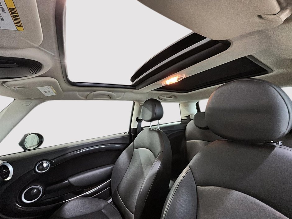 2012 MINI COOPER S HARDTOP TOIT HARMAN KARDON CUIR MAGS-17