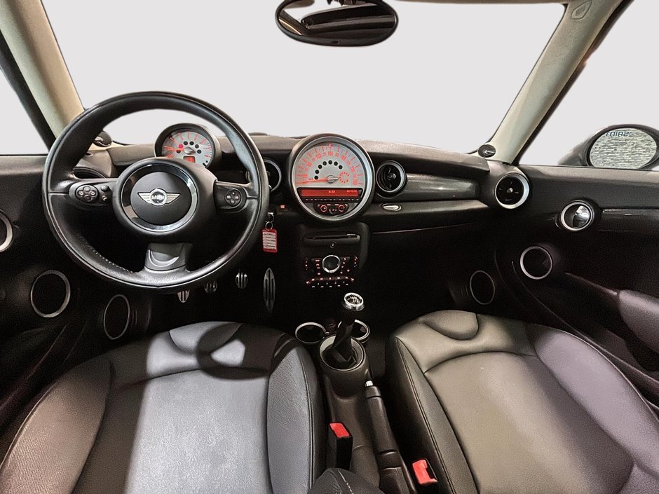 2012 MINI COOPER S HARDTOP TOIT HARMAN KARDON CUIR MAGS-18