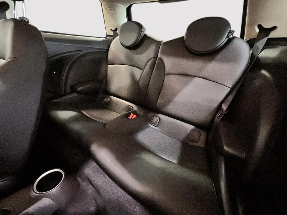 2012 MINI COOPER S HARDTOP TOIT HARMAN KARDON CUIR MAGS-16