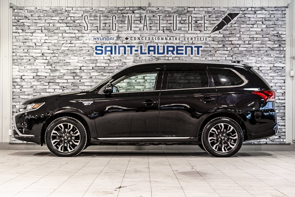 Mitsubishi Outlander PHEV SE AWD CUIR & SUEDE CAMERA KEYLESS 2018-9