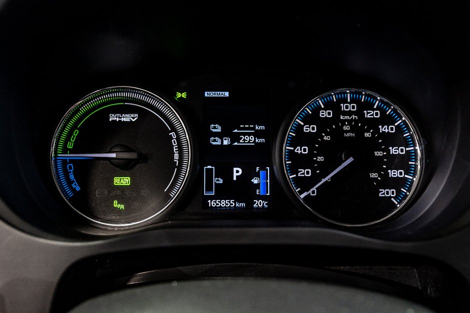 Mitsubishi Outlander PHEV SE AWD CUIR & SUEDE CAMERA KEYLESS 2018-24