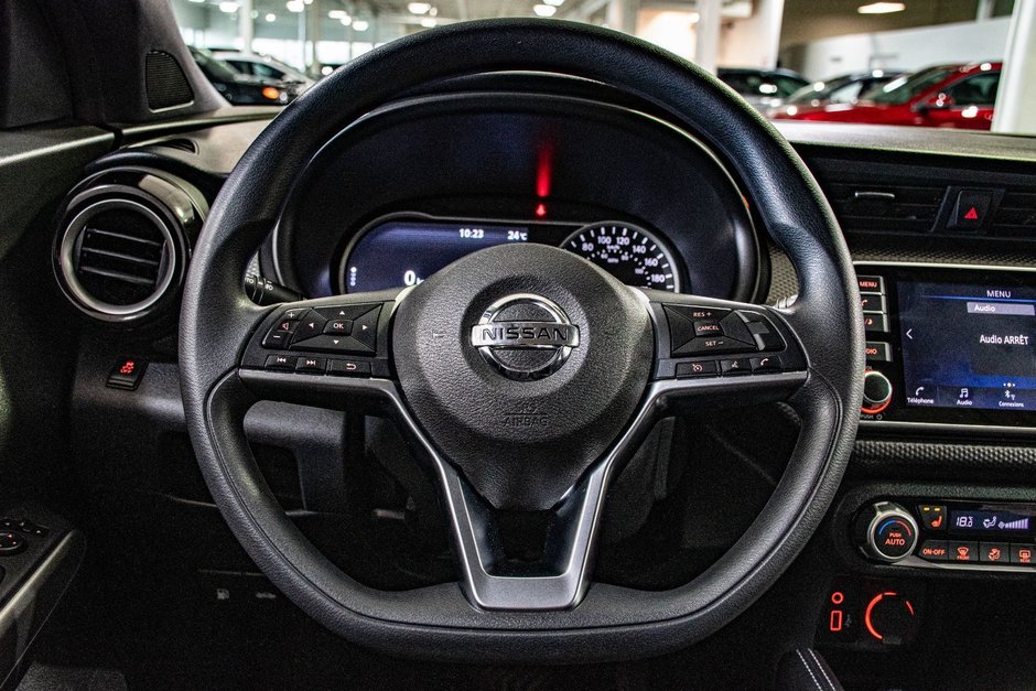 Nissan Kicks SV SIÈGES CHAUFFANTS CAMERA A/C BLUETOOT 2019-29