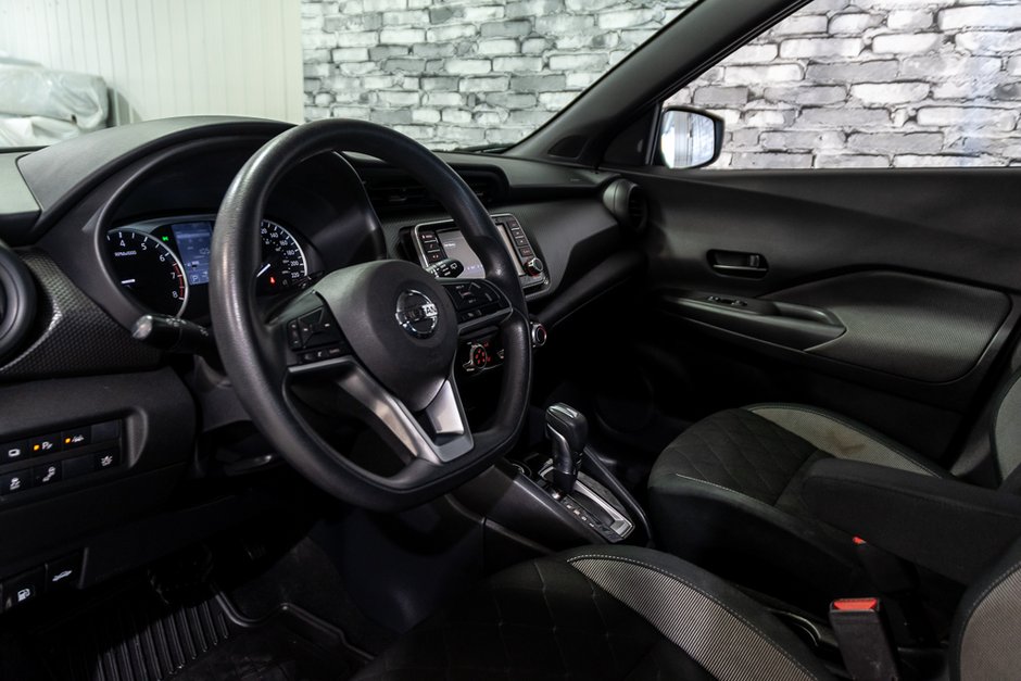 Nissan Kicks S CAMERA DE RECUL AIR CLIMATISÉ BLUETOOTH 2020-19