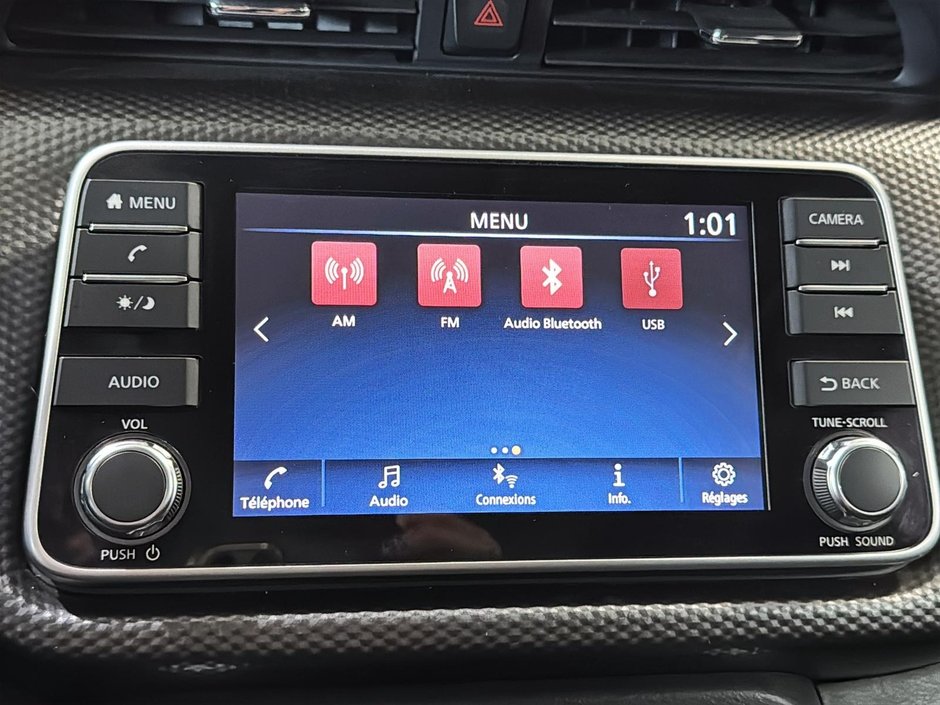 Nissan Kicks SV CAM CARPLAY SIEGES CHAUFFANTS 2020-25