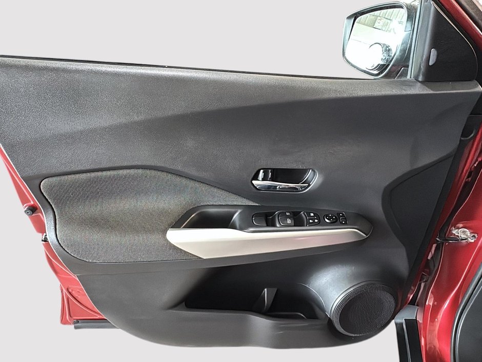 Nissan Kicks SV CAM CARPLAY SIEGES CHAUFFANTS 2020-18