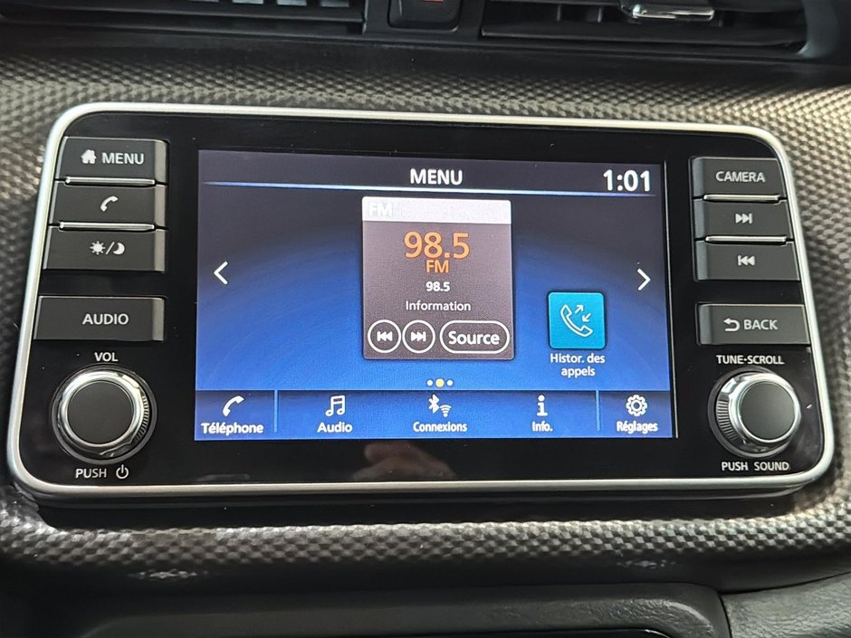 Nissan Kicks SV CAM CARPLAY SIEGES CHAUFFANTS 2020-24
