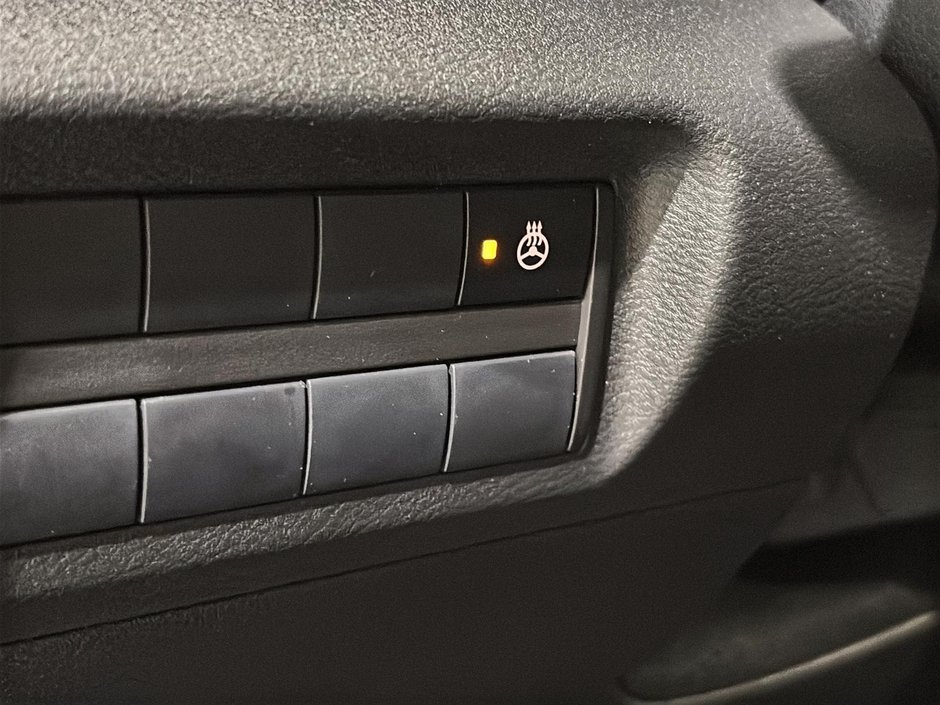 Nissan Kicks SV SIÈGES + VOLANT CHAUFFANT CAMERA CARPLAY MAGS 2023-25