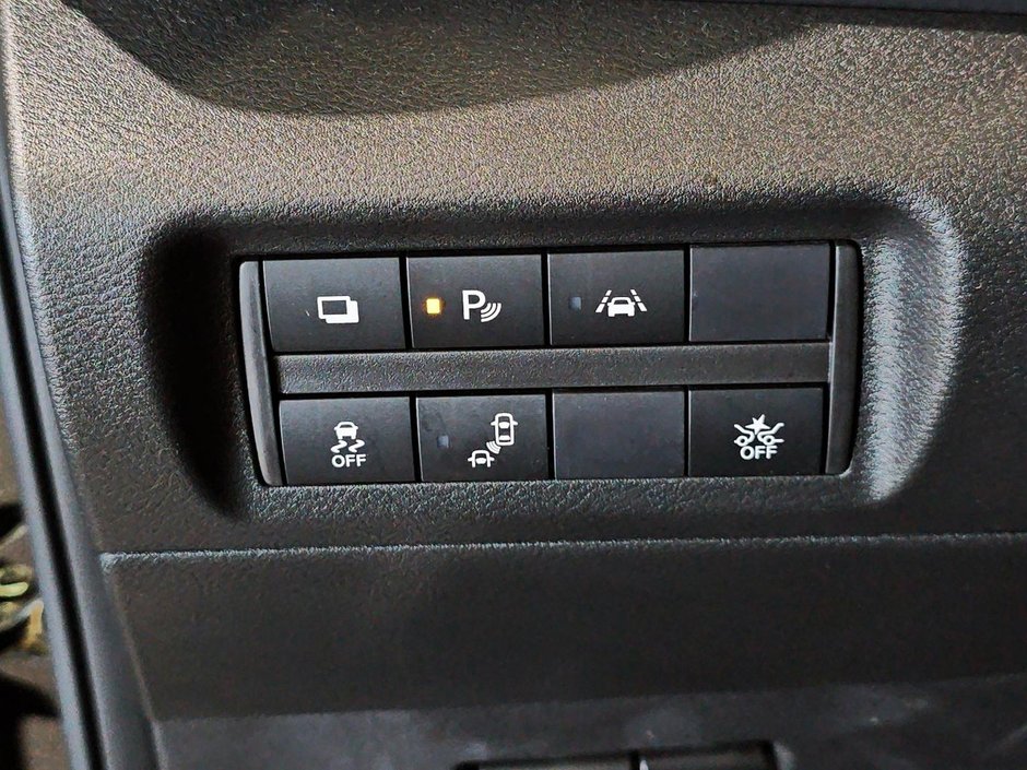 Nissan Kicks S CAMERA DE RECUL AIR CLIMATISÉ BLUETOOTH 2024-26