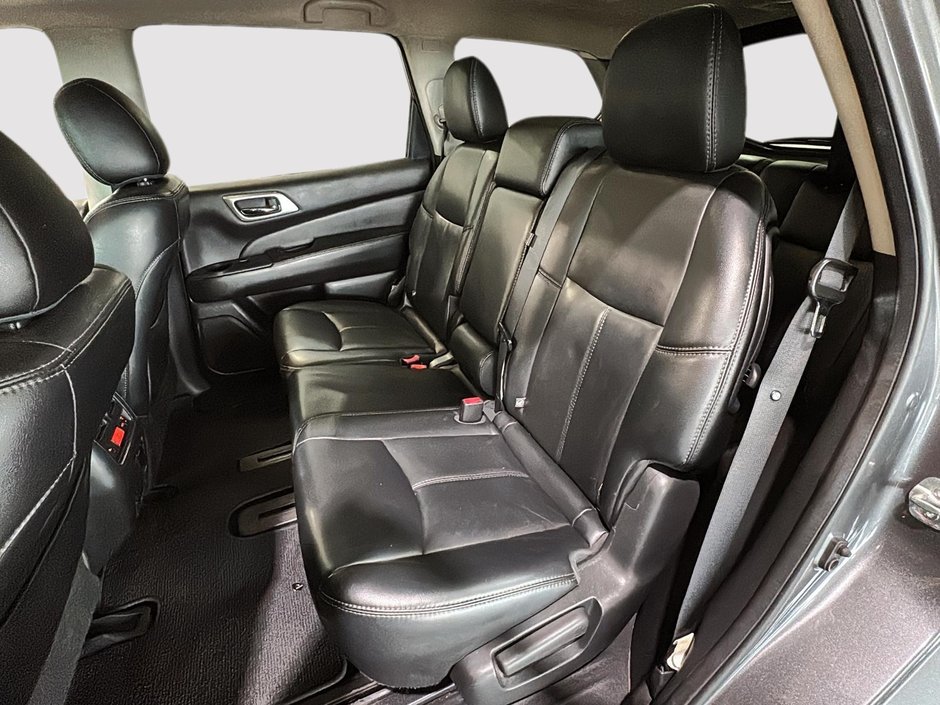 Nissan Pathfinder SL AWD 7 PLACES CUIR GPS TOIT PANO BLUETOOTH 2015-16