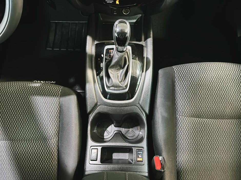 Nissan Qashqai S AWD CHAUFFANTS BLUETOOTH CAMERA 2017-17