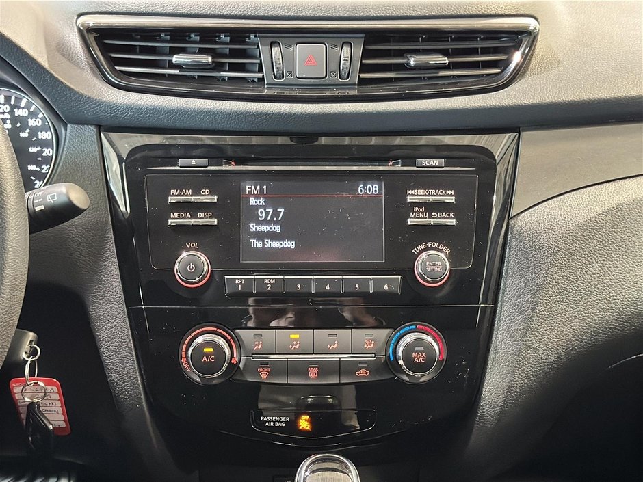 Nissan Qashqai S AWD CHAUFFANTS BLUETOOTH CAMERA 2017-16