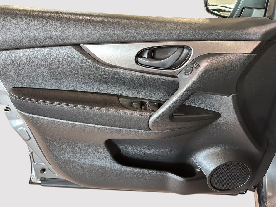 Nissan Qashqai S AWD CHAUFFANTS BLUETOOTH CAMERA 2017-12