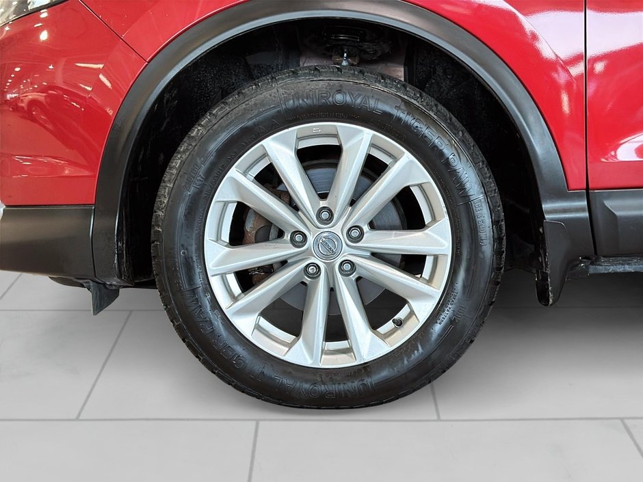 Nissan Qashqai SV CAM TOIT OUVRANT SIEGES CHAUFFANTS 2017-6