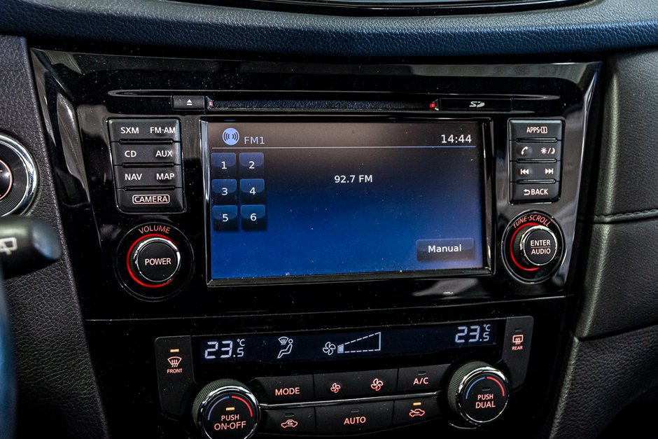 Nissan Rogue SV AWD DÉMARREUR DISTANCE TOIT OUVRANT CAMERA 2017-26