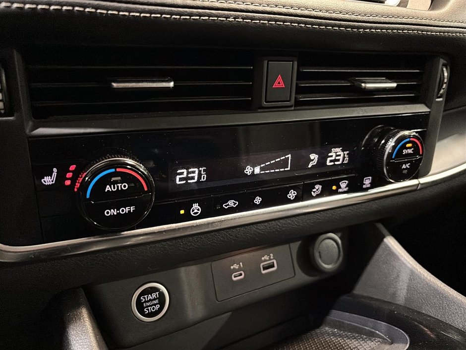 Nissan Rogue CARPLAY CAMERA ET VOLANT ET  SIEGES CHAUFFANTS 2021-25