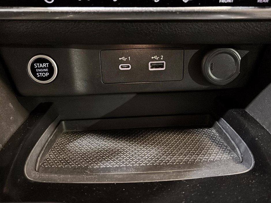 Nissan Rogue CARPLAY CAMERA ET VOLANT ET  SIEGES CHAUFFANTS 2021-24