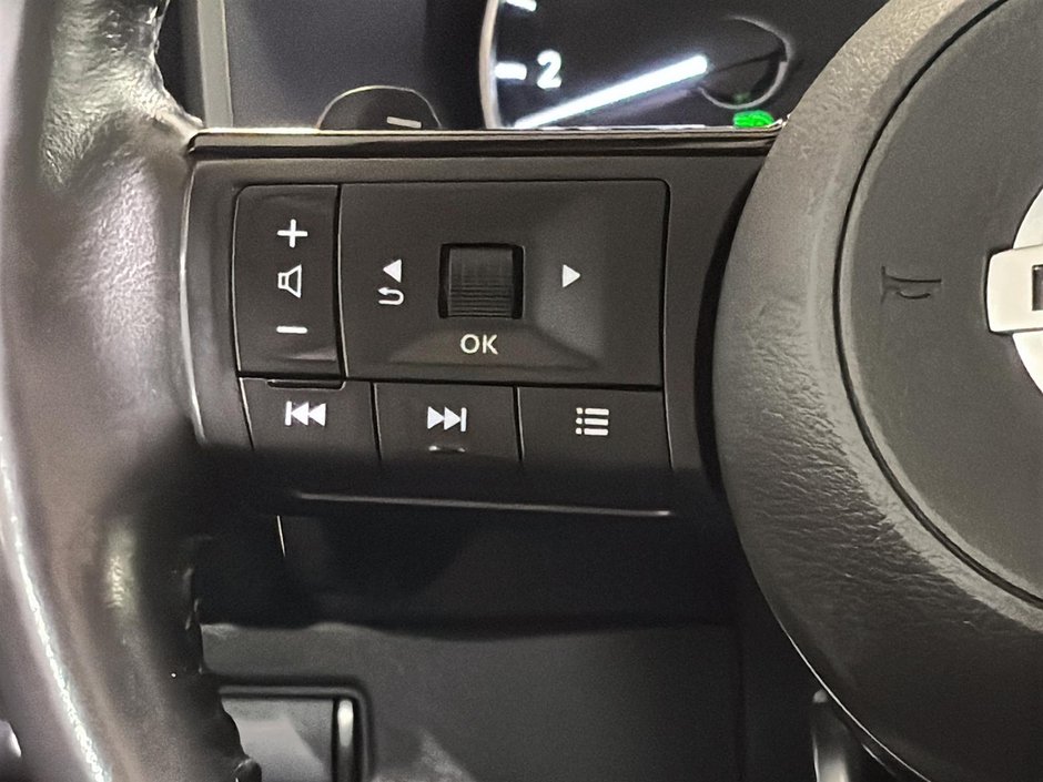 Nissan Rogue SV PREMIUM TOIT CUIR SIEGES CHAUFFANTS CARPLAY 2021-23