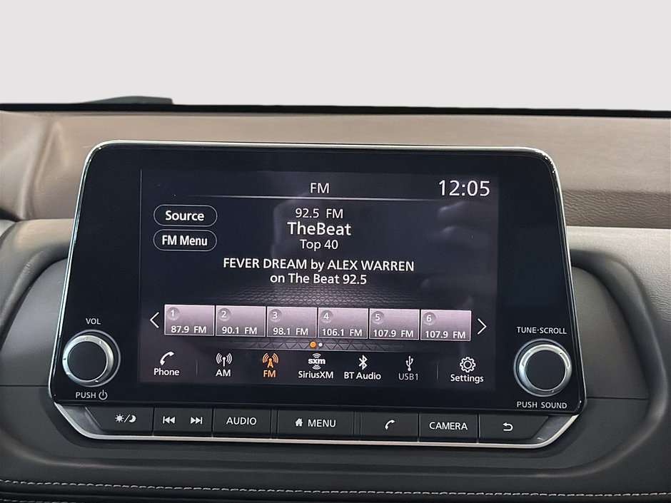 Nissan Rogue SV MIDNIGHT AWD TOIT CARPLAY CHAUFFANTS CAM360 2023-21