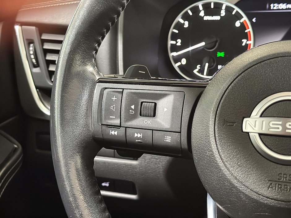 Nissan Rogue SV MIDNIGHT AWD TOIT CARPLAY CHAUFFANTS CAM360 2023-26