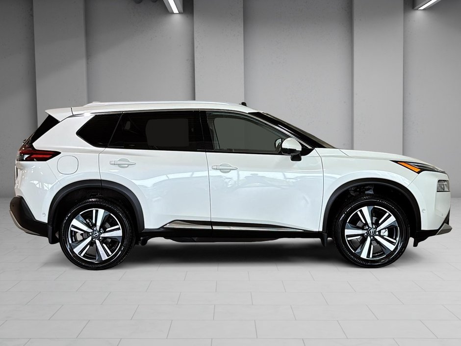 Nissan Rogue PLATINUM BAS KM AWD CUIR CAM360 TOIT PANORAMIQUE 2023-16