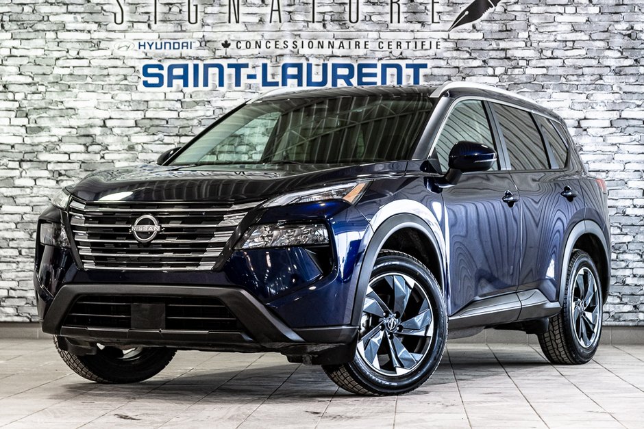 Nissan Rogue SV TOIT OUVRANT SIEGES CHAUFFANTS CARPLAY ANDROID 2024 à Montréal, Québec