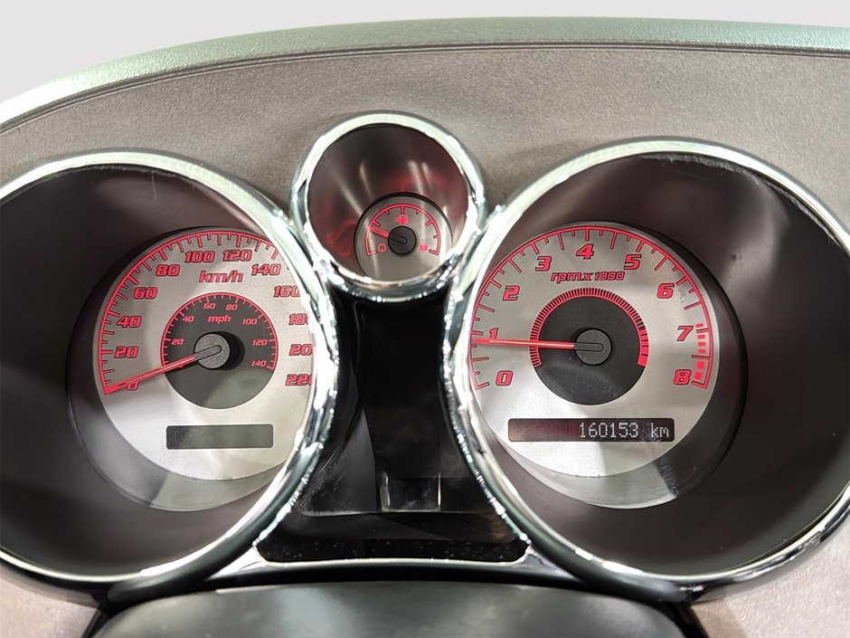 Pontiac Solstice TOIT AMOVIBLE TOILE CUIR CLIMATISATION MAGS 2007-28