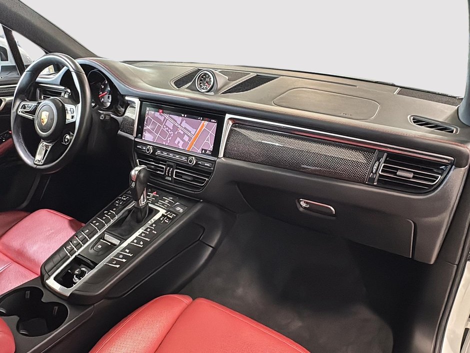 Porsche Macan S AWD BOSE CUIR TOIT CARPLAY CHAUFFANTS 2019-16